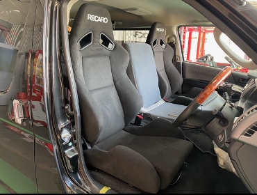 TOYOTA�@�n�C�G�[�X�@�Ɂ@RECARO�i���J���j�@SR-7�@KK100�@BK�@�~���E�@����