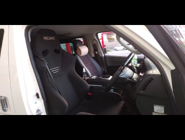 TOYOTA�@���W�A�X�G�[�X�@�Ɂ@RECARO�i���J���j�@SR-6�@GK100S�@BK/BK�@����
