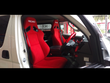 TOYOTA�@���W�A�X�G�[�X�i2019�N�j�@�Ɂ@RECARO�i���J���j�@SR-7F�@KK100�@RED�@�V�[�g�q�[�^�[�t���@�~���E�@����
