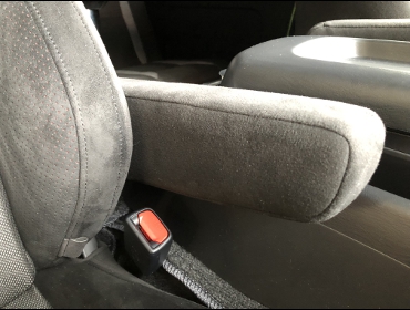 TOYOTA�@�n�C�G�[�X�@GDH�i2021�N�j�@�Ɂ@RECARO�i���J���j�@SR-7F�@GU100�@BK�@�A�[�����X�g�t���@�~���E�@����