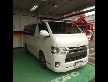 TOYOTA�@�n�C�G�[�X�@206V�i2020�N�j�@�Ɂ@RECARO�i���J���j�@SR-7F�@����