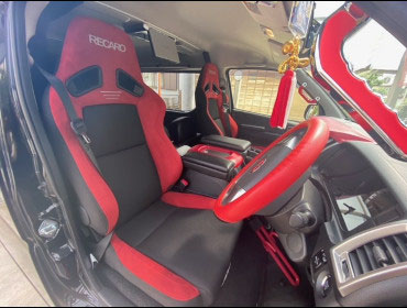 TOYOTA�@�n�C�G�[�X�@�Ɂ@RECARO�i���J���j�@SR-7F�@GU100H�@RED�@�V�[�g�q�[�^�[�t���@�~���E�@����