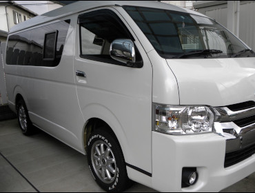 TOYOTA�@�n�C�G�[�X���S��GL�@4�^�Ɂ@RECARO�i���J���j�@SR-7F�@KK100�@BK�@����