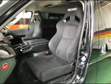 TOYOTA�@�n�C�G�[�X�@���C�h�@�Ɂ@RECARO�i���J���j�@SR-7F�@KK100�@BK�@�~���E�@����