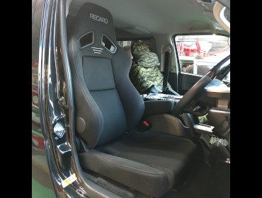 TOYOTA�@�n�C�G�[�X�@S-GL�i2017�N�j�@�Ɂ@RECARO�i���J���j�@SR-7F�@GK100�@BK/BK�@�V�[�g�q�[�^�[�t���@����