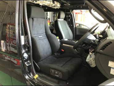 TOYOTA�@�n�C�G�[�X�@6�^�f�B�[�[���i���[�{�f�B�i2021�N�j�@�Ɂ@RECARO�i���J���j�@�I���\�y�hAN220HV�@BK�@����