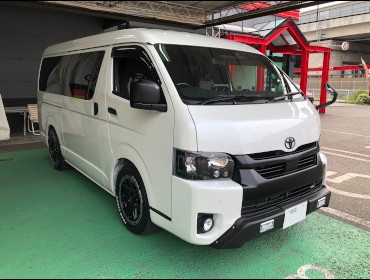 TOYOTA�@�n�C�G�[�X�@6�^�@���C�h�i2022�N�j�@�Ɂ@RECARO�i���J���j�@LX-F�@WU110�@BK�@�~���E�@����