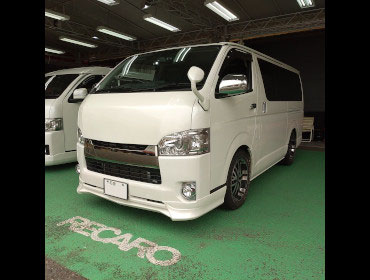 TOYOTA�@�n�C�G�[�X�@4�^�@�i���[�@�f�B�[�[���i2017�N�j�@�Ɂ@RECARO�i���J���j�@SR-7F�@GU100�@BK�@�~���E�@����