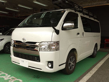 TOYOTA�@�n�C�G�[�X�@5�^�@�i���[�f�B�[�[���i2019�N�j�@�Ɂ@RECARO�i���J���j�@SR-7F�@GU100�@�u���E���@����