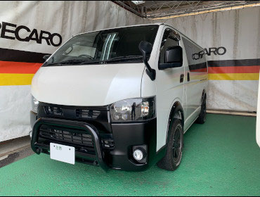 TOYOTA�@�n�C�G�[�X6�^�@�f�B�[�[���@�i���[�i2022�N�j�@�Ɂ@RECARO�i���J���j�@SR-7F�@GU100H�@BK�@�V�[�g�q�[�^�[�t���@����