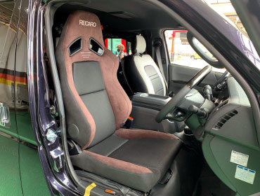 TOYOTA�@�n�C�G�[�X�@6�^�@���C�h�@�K�\�����ԁi2022�N�j�@�Ɂ@RECARO�i���J���j�@SR-7F�@GU100�@�u���E���@����