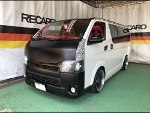 TOYOTA�@�n�C�G�[�X�@6�^�@�i���[�f�B�[�[���i2022�N�j�@�Ɂ@RECARO�i���J���j�@LX-F�@WL110H�@�����U�[�@����