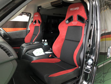 TOYOTA�@�n�C�G�[�X�@TRH214W�i2022�N�j�@�Ɂ@RECARO�i���J���j�@SR-7F�@GU100�@RED�@�~���E�@����