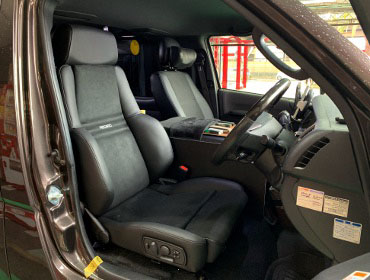 TOYOTA�@�n�C�G�[�X�@5�^�f�B�[�[���i���[�@�Ɂ@RECARO�i���J���j�@�I���\�y�hDL220HV�@����