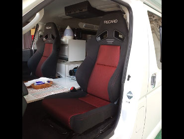 TOYOTA�@�n�C�G�[�X�@���S��GL�@�L�����s���O�d�l�@6�^�@���C�h�@�K�\�����i2020�N�j�@�Ɂ@RECARO�i���J���j�@SR-7F�@GK100�@BK/RED�@�~���E�@����