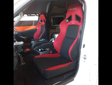 TOYOTA�@�n�C�G�[�X�@6�^�@���C�h�@�f�B�[�[���i2021�N�j�@�Ɂ@RECARO�i���J���j�@SR-7F�@GU100�@RED�@�~���E�@����