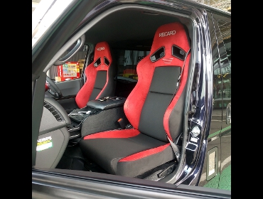TOYOTA�@�n�C�G�[�X�@200�n�i2022�N�j�@�Ɂ@RECARO�i���J���j�@SR-7F�@GU100�@RED�@�~���E�@����