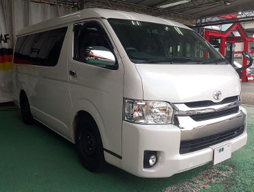 TOYOTA�@�n�C�G�[�X�@4�^�@���C�h�@�K�\�����@�Ɂ@RECARO�i���J���j�@SR-7F�@GU100�@�u���E���@���ʃV���[�g�J�b�g���H�@�~���E�@����