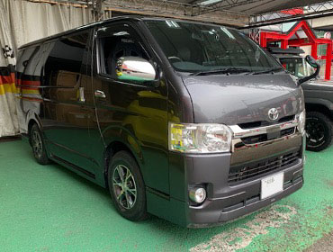 TOYOTA�@�n�C�G�[�X�@200�n�i2018�N�j�@�Ɂ@RECARO�i���J���j�@SR-7F�@GU100�@A/R�@BK�@����