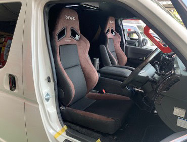 TOYOTA�@�n�C�G�[�X�@6�^�@���C�h�@�Ɂ@RECARO�i���J���j�@SR-7F�@GU100H�@�u���E���@�V�[�g�q�[�^�[�t���@�A�[�����X�g�t���@�~���E�@����