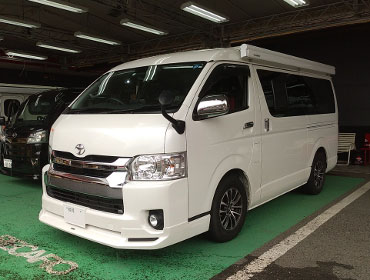 TOYOTA�@�n�C�G�[�X�@CBA-TRH214W�i2020�N�j�@�Ɂ@RECARO�i���J���j�@SR-7F�@GK100�@BK/RED�@�~���E�@����