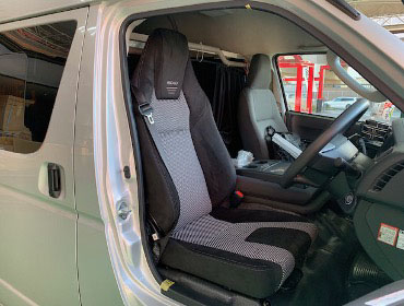 TOYOTA�@�n�C�G�[�X�@7�^�i���[�f�B�[�[���i2023�N�j�@�Ɂ@RECARO�i���J���j�@LX-F�@WU110H�@BK�@�V�[�g�q�[�^�[�t���@����