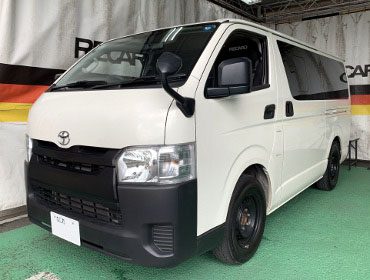 TOYOTA�@�n�C�G�[�X�@�i���[�o��DX�@7�^�i2022�N�j�@�Ɂ@RECARO�i���J���j�@SR-7F�@KK100�@BK�@A/R�@�~���E�@����