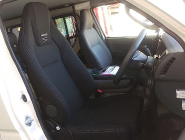 TOYOTA�@�n�C�G�[�X�@5�^�@�i���[�f�B�[�[���@�Ɂ@RECARO�i���J���j�@LX-F�@TR�@NN�@BK�@����