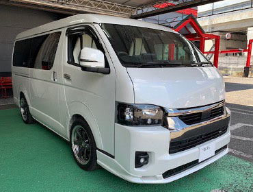 TOYOTA�@�n�C�G�[�X�@7�^���C�h�@�Ɂ@RECARO�i���J���j�@LX-F�@WL110H�@���@�~���E�@����