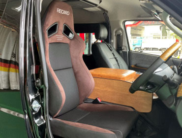 TOYOTA�@�n�C�G�[�X���S���@7�^�@�Ɂ@RECARO�i���J���j�@SR-7F�@GU100�@�u���E���@����