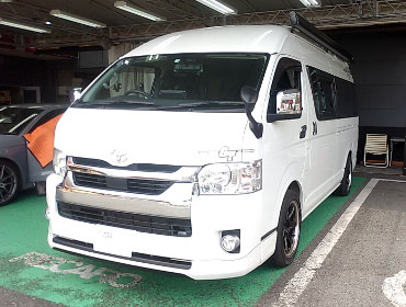 TOYOTA�@�n�C�G�[�X�@6�^�@���C�h�K�\�����i2022�N�j�@�Ɂ@RECARO�i���J���j�@SR-7F�@GK100H�@BK�@A/R�@�V�[�g�q�[�^�[�t���@�~���E�@����