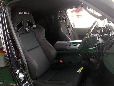 TOYOTA�@�n�C�G�[�X�@6�^�@�f�B�[�[���@�i���[�{�f�B�@�Ɂ@RECARO�i���J���j�@SR-7F�@GU100�@BK�@�~���E�@����