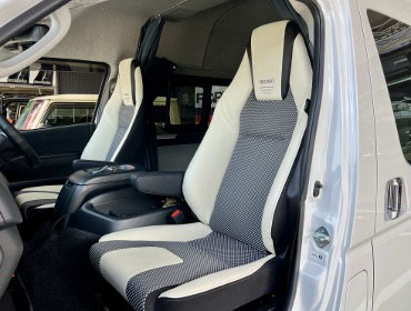 TOYOTA�@�n�C�G�[�X�@TRH226�i2024�N�j�@�Ɂ@RECARO�i���J���j�@LX-F�@WL110H�@���@�A�[�����X�g�t���@�~���E�@����