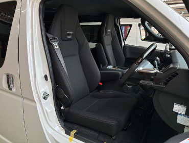 TOYOTA�@�n�C�G�[�X�@7�^�@�i���[�f�B�[�[���i2022�N�j�@�Ɂ@RECARO�i���J���j�@LX-F�@TR�@NN�@�~���E�@����