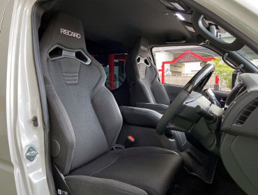 TOYOTA�@�n�C�G�[�X�@�X�[�p�[GL�@3DF-GDH206V�i2024�N�j�@�Ɂ@RECARO�i���J���j�@SR-C�@BK100H�@A/R�@BK/BK�@�V�[�g�q�[�^�[�t���@�~���E�@����
