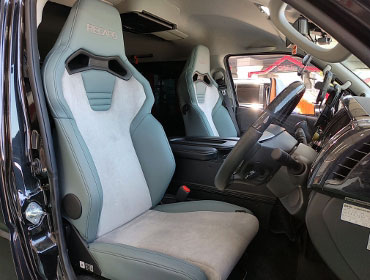 TOYOTA�@�n�C�G�[�X���C�h���S���@7�^�i2023�N�j�@�Ɂ@RECARO�i���J���j�@SR-C�@UT100H�@A/R�@�T�[�W�O���C�@�V�[�g�q�[�^�[�t���@�~���E�@����