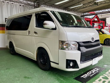 TOYOTA�@���W�A�X�G�[�X�@���C�h�@TRH211K�i2015�N�j�@�Ɂ@RECARO�i���J���j�@SR-C�@BK100�@A/R�@BK/BK�@���@SR-C�@UT100H�@A/R�@BK�@�V�[�g�q�[�^�[�t���@����