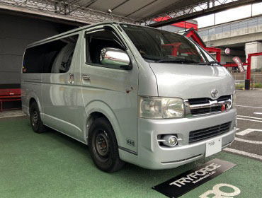 TOYOTA�@���W�A�X�G�[�X�@TRH200V�@�Ɂ@RECARO�i���J���j�@�G���S���hMV�@BK�@����