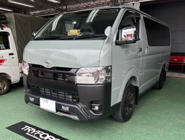 TOYOTA�@�n�C�G�[�X�@GDH206V�i2024�N�j�@�Ɂ@RECARO�i���J���j�@SR-C�@UT100H�@A/R�@�T�[�W�O���C�@�A�[�����X�g�t���@�~���E�@����