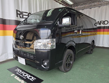 TOYOTA�@�n�C�G�[�X�@7�^�f�B�[�[���i���[�{�f�B�i2024�N�j�@�Ɂ@RECARO�i���J���j�@�I���\�y�hAN220HV�@BK�@�~���E�@����