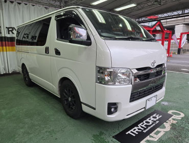 TOYOTA�@�n�C�G�[�X7�^�@�Ɂ@RECARO�i���J���j�@SR-C�@BK100�@A/R�@BK/�u���[�@�~���E�@����