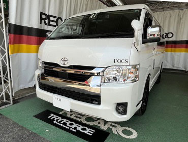 TOYOTA�@�n�C�G�[�X�@3BA-TRH214W�i2022�N�j�@�Ɂ@RECARO�i���J���j�@SR+-C�@BK100H�@A/R�@BK/BK�@�v���~�A���d�l�@�V�[�g�q�[�^�[�t���@�~���E�@����