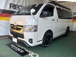 TOYOTA�@�n�C�G�[�X�@GDH206V�i2024�N�j�@�Ɂ@RECARO�i���J���j�@LX-F�@WU110�@BK�@�~���E�@����