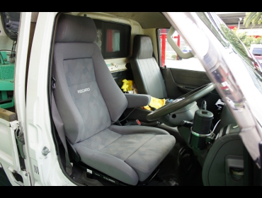 MAZDA�@�{���S�g���b�N�@SK82T�i2009�N�j�@�Ɂ@RECARO�i���J���j�@�G���S���hMV�@�O���C�@����