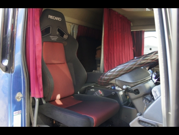HINO�@�v���t�B�A�i2000�N�j�@�Ɂ@RECARO�i���J���j�@SR-7F�@GK100�@BK/RED�@�V�[�g�q�[�^�[�t���@�A�[�����X�g�t���@����