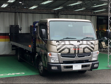 MITSUBISHI�@FUSO�@�L�����^�[���C�h�@FEB8�@�Ɂ@RECARO�i���J���j�@SR-7F�@����@�A�h�o���X�G�f�B�V�����u���[�@�V�[�g�q�[�^�[�t���@�~���E�@����