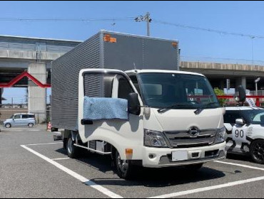 HINO�@�f���g���@XZU712M�i2020�N�j�@�Ɂ@RECARO�i���J���j�@�G���S���hMV�@BK�@����