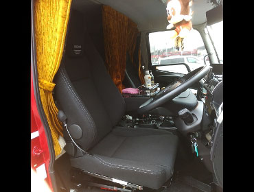 MITSUBISHI�@�t�@�C�^�[�@FK65F�i2020�N�j�@�����G�A�T�X�V�[�g�ԁ@�Ɂ@RECARO�i���J���j�@LX-F�@TR�@NN�@BK�@����