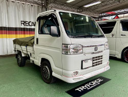 HONDA�@�A�N�e�B�@HA8�i2021�N�j�@�Ɂ@RECARO�i���J���j�@SR-C�@UT100�@A/R�@�T�[�W�O���C�@����