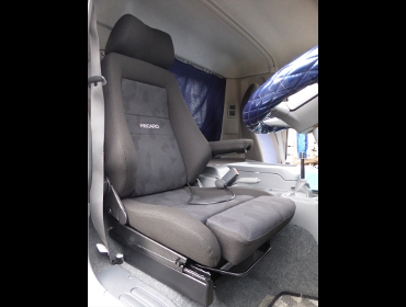 RECARO�i���J���V�[�g�j�@�O�H�ӂ����@�t�@�C�^�[��RECARO�i���J���j�@�G���S���hMV�@BK�@�A�[�����X�g�@����